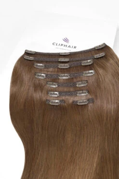 Light/Chestnut Brown (#6) Ultra-Volume Clip In Full Head Set (240-300G)(Light Chestnut Brown 6 Ultra Volume Clip In Full Head Set 240 300g)